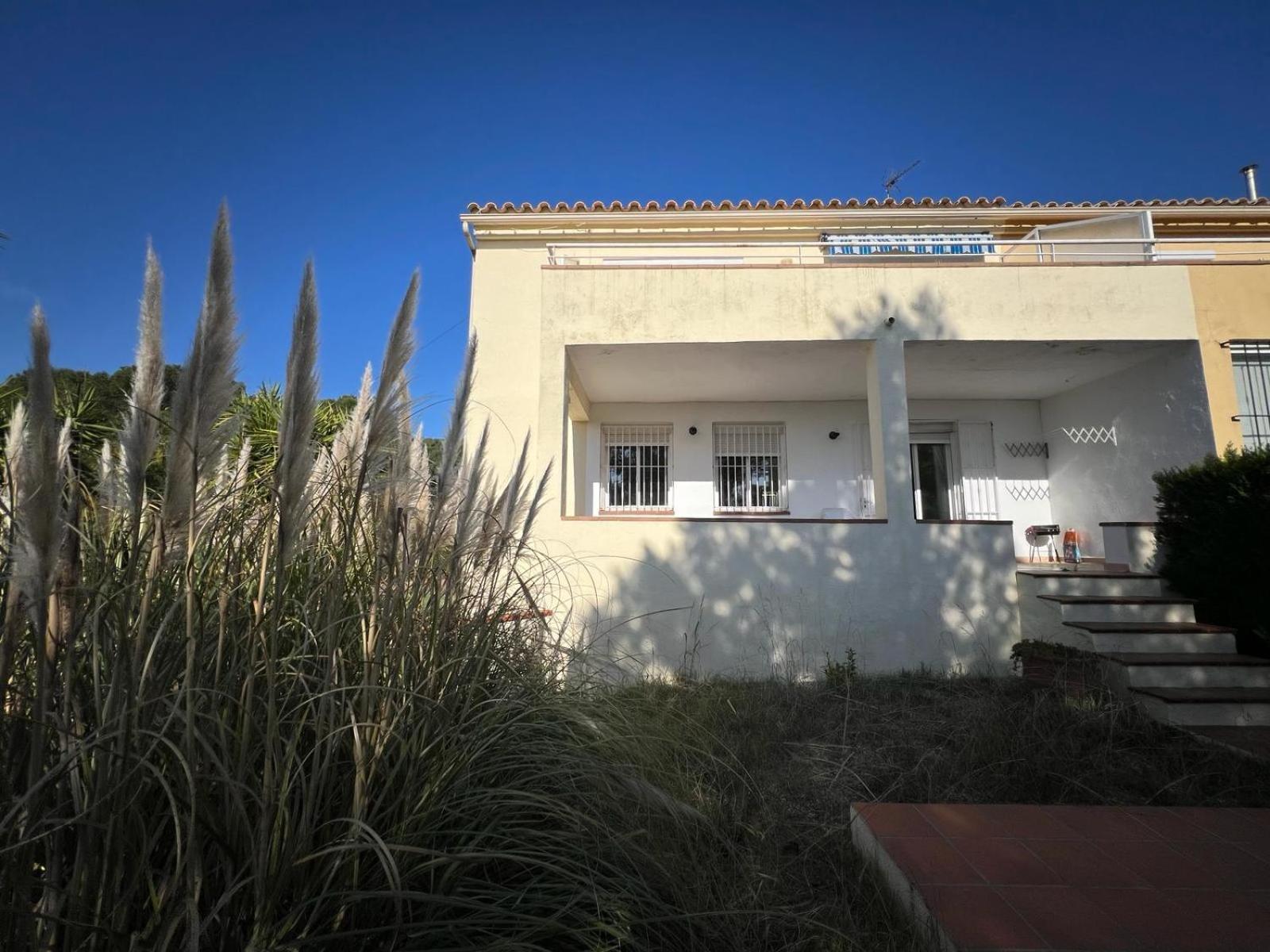 Casa Buckingham 27B Apartment Torroella de Montgrí Exterior photo